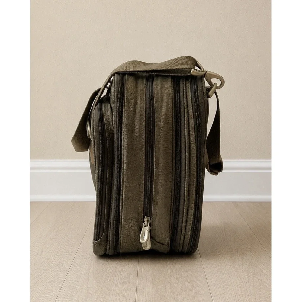 Briggs & Riley 231X-7 Double Expandable Laptop Briefcase Carry-On Green w/ Strap
